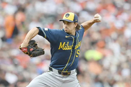 Brewers tie team record with 97th win, beat Orioles 1-0